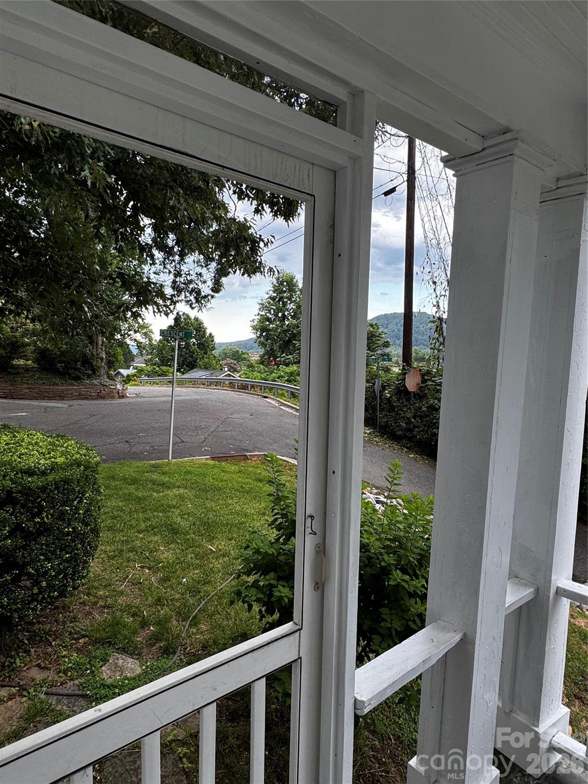 9 Crescent Drive Property Photo 40