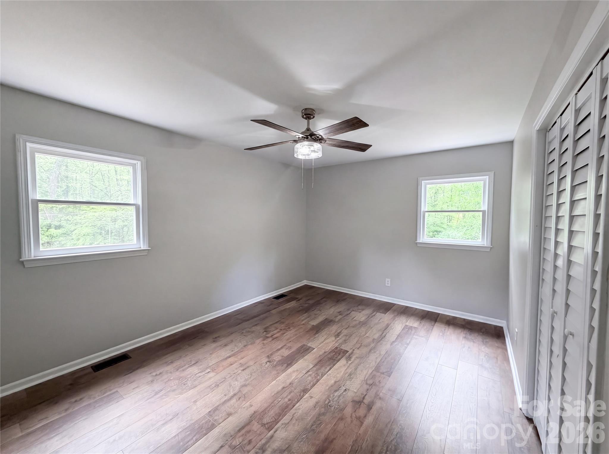 706 Crescent Drive Property Photo 11