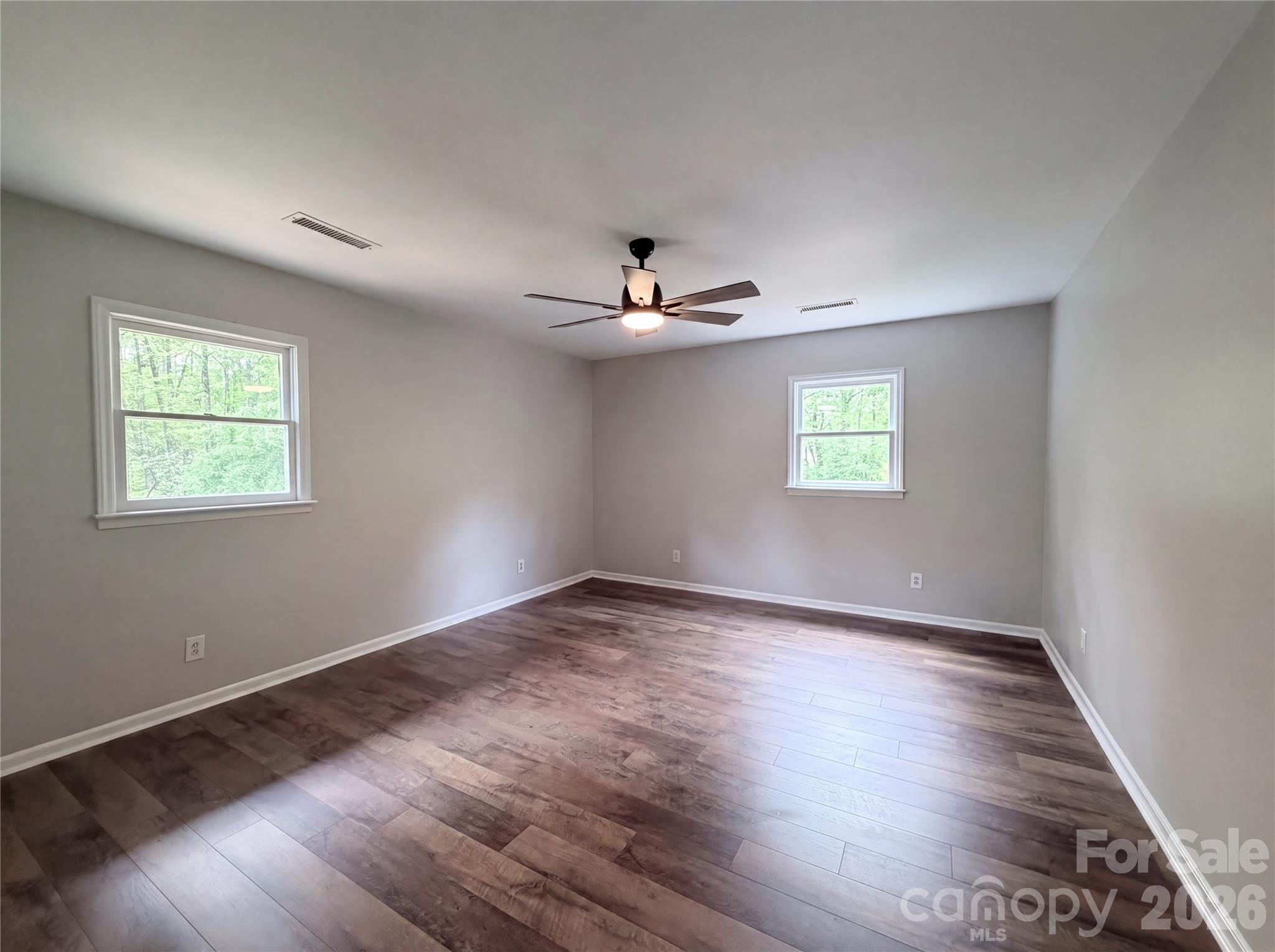 706 Crescent Drive Property Photo 13