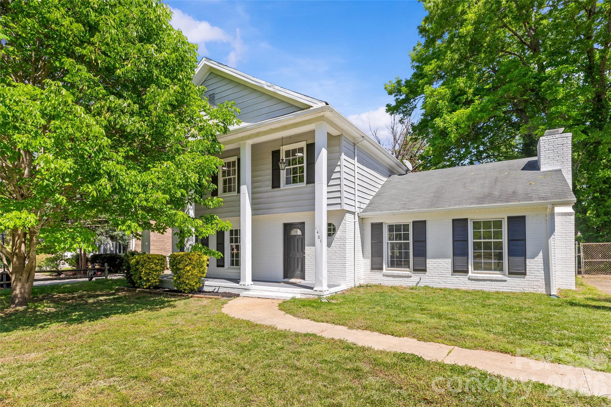 1401 Cedarwood Lane Property Photo 1