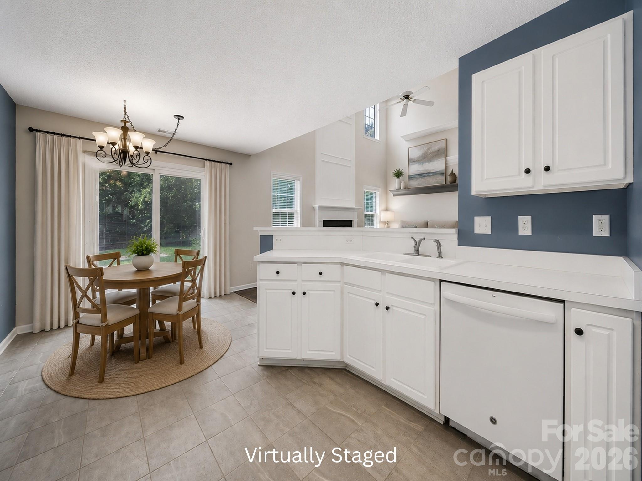 11343 Fox Hill Drive Property Photo 8