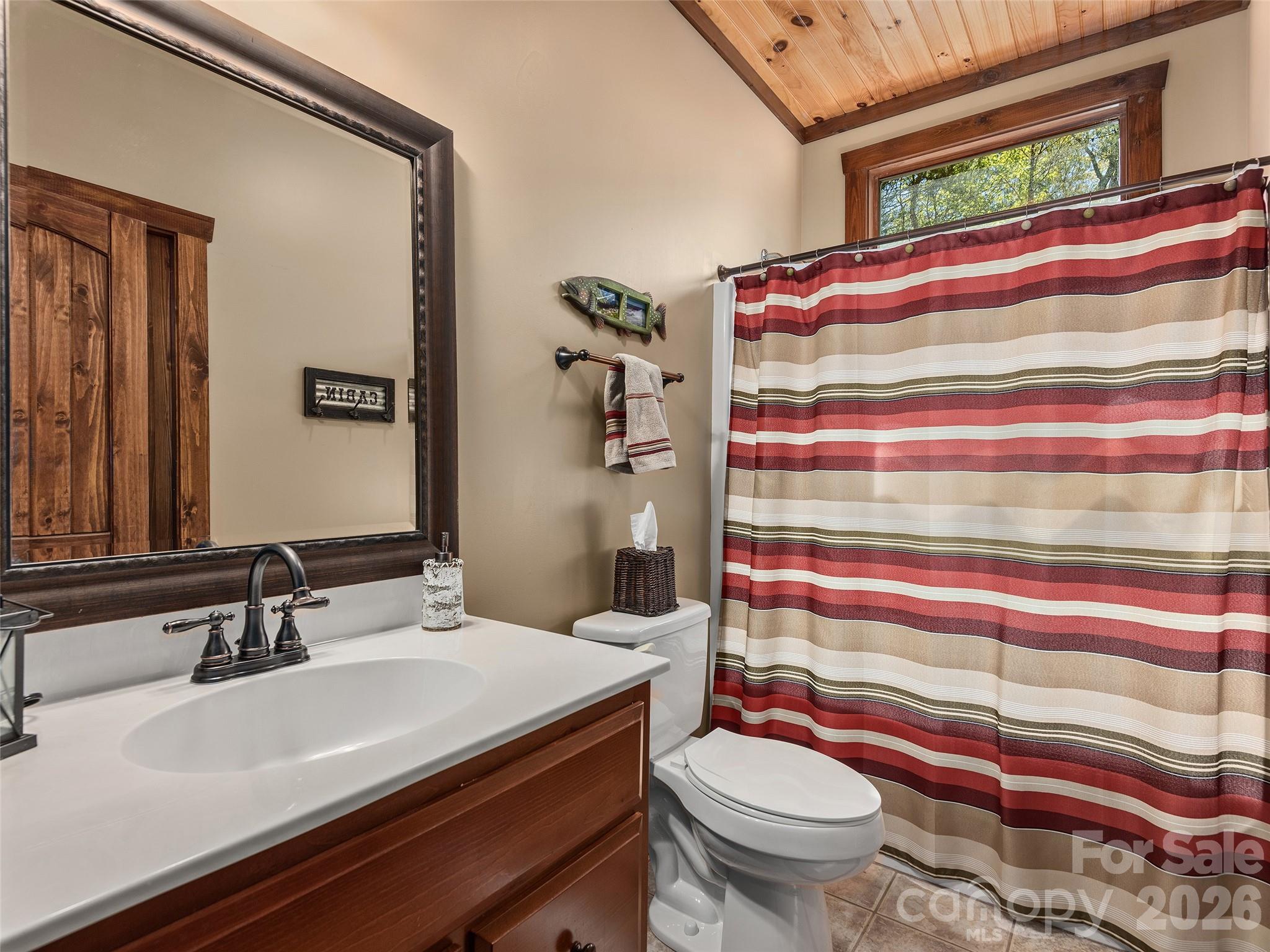 308 North Coast Drive Property Photo 23