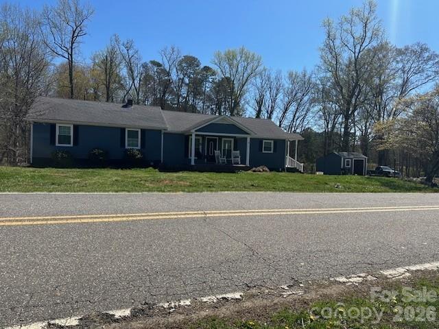 636 Willis Road Property Photo 1