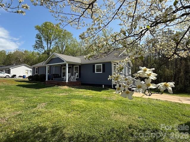 636 Willis Road Property Photo 2