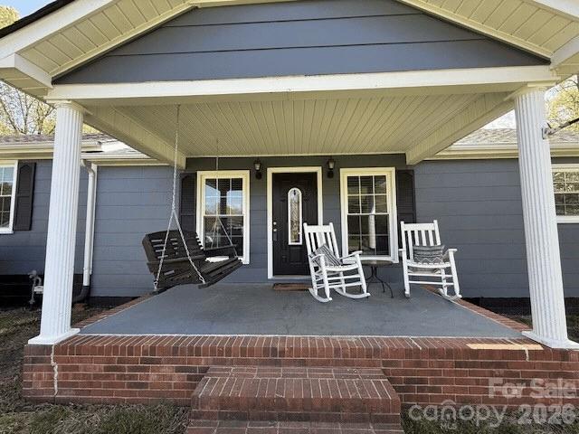 636 Willis Road Property Photo 4