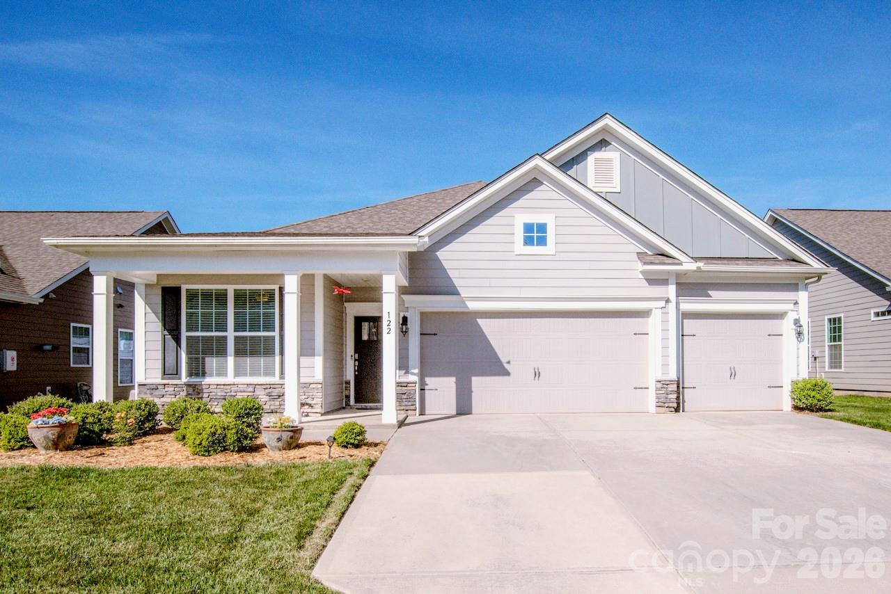 122 Coddle Way Property Photo 2