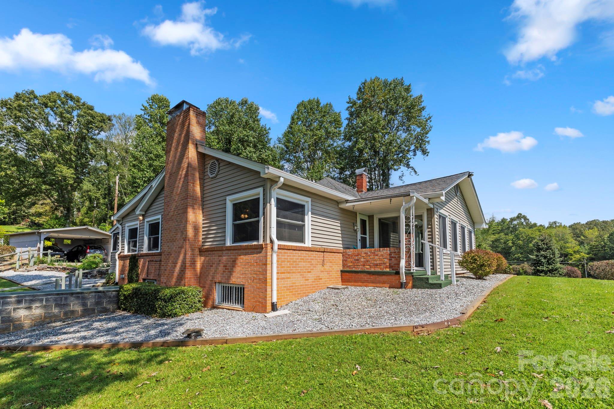71 Laurel Mountain Road Property Photo 1