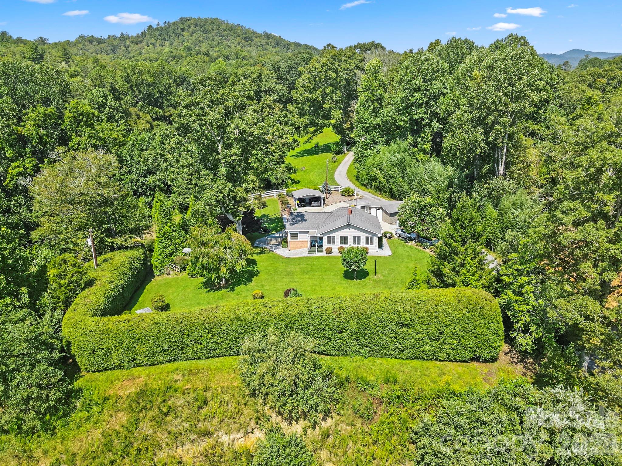 71 Laurel Mountain Road Property Photo 5