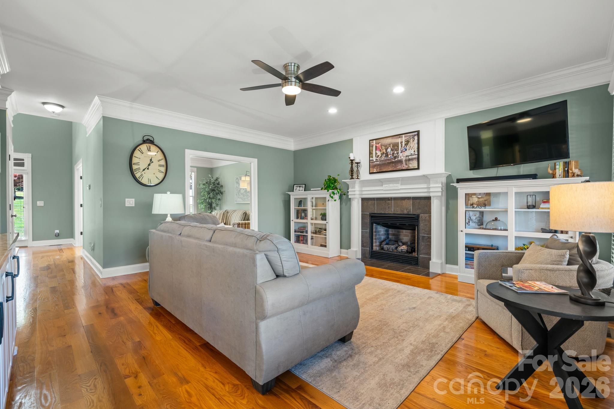 215 Iswa Drive Property Photo 10