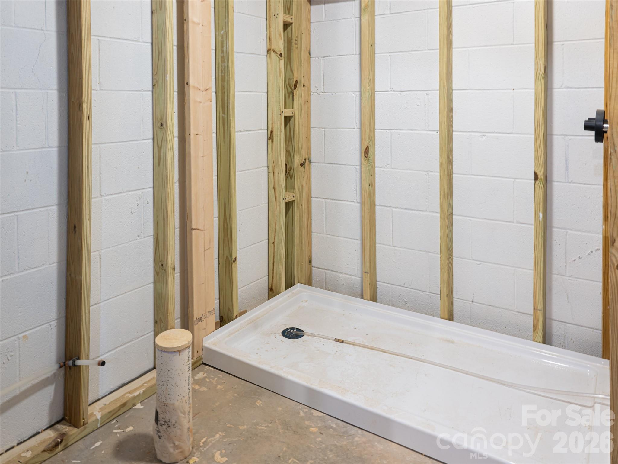 17 Dreambird Drive Property Photo 27