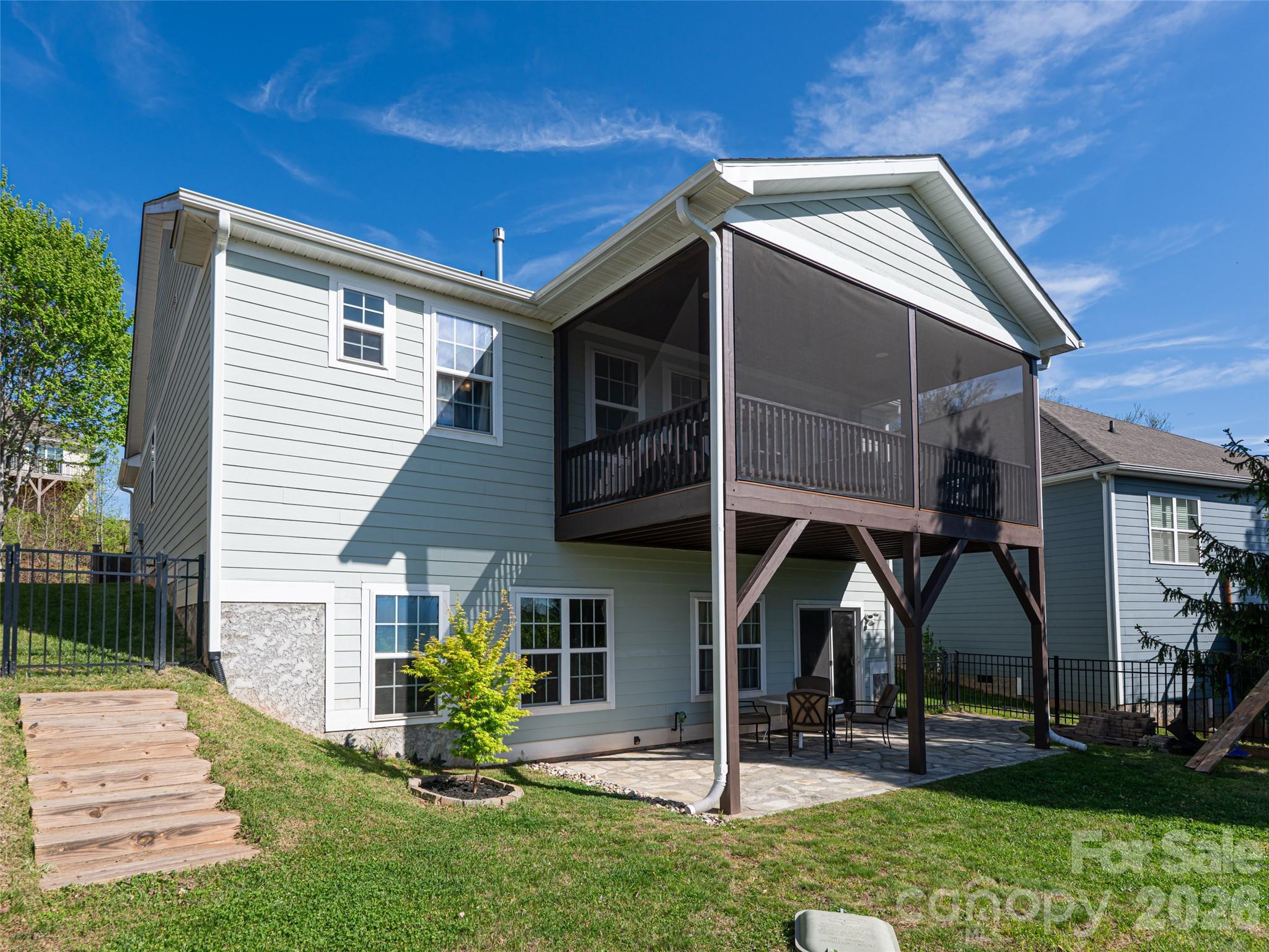 17 Dreambird Drive Property Photo 39
