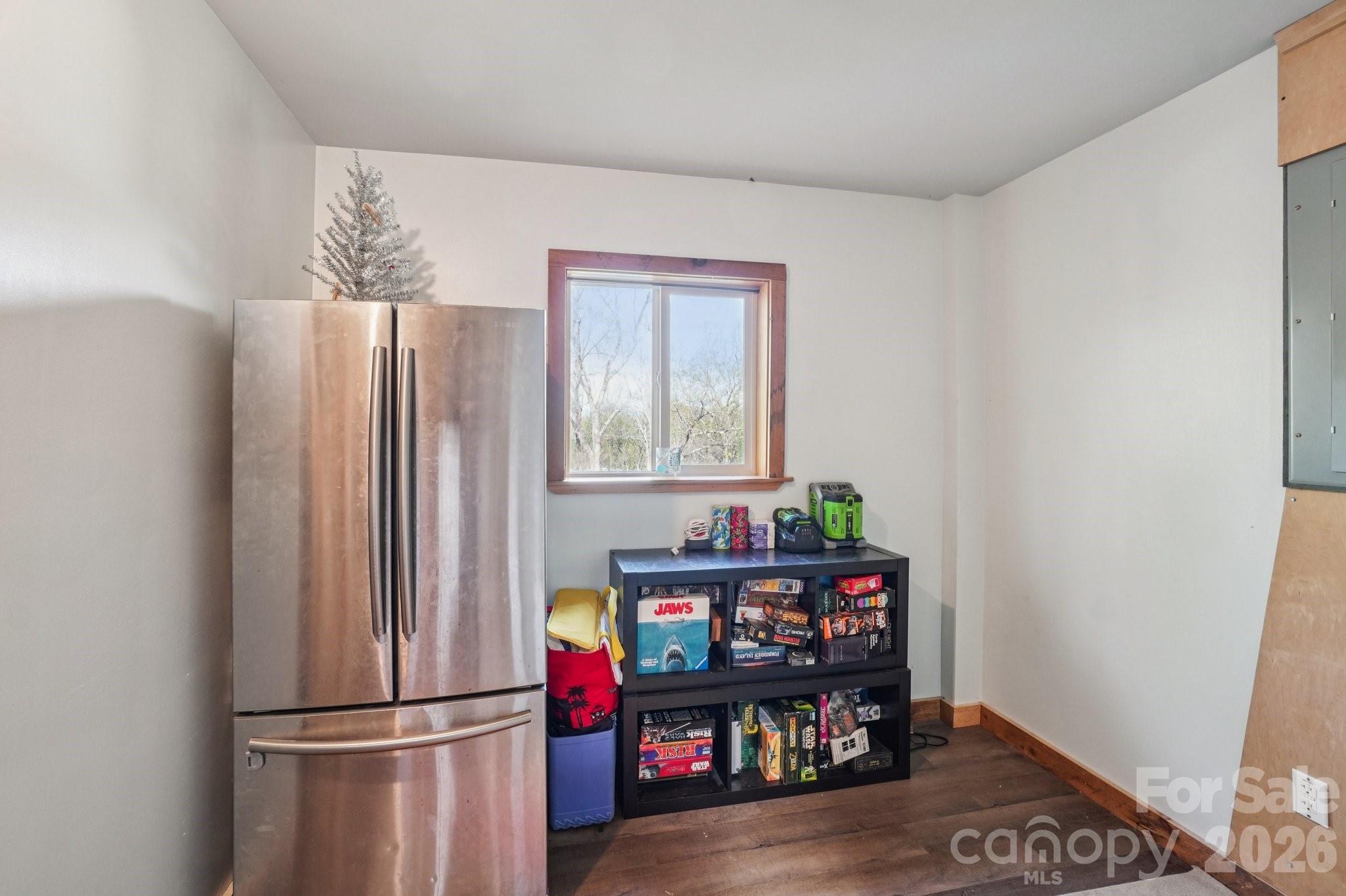 25 Moore Street Property Photo 16