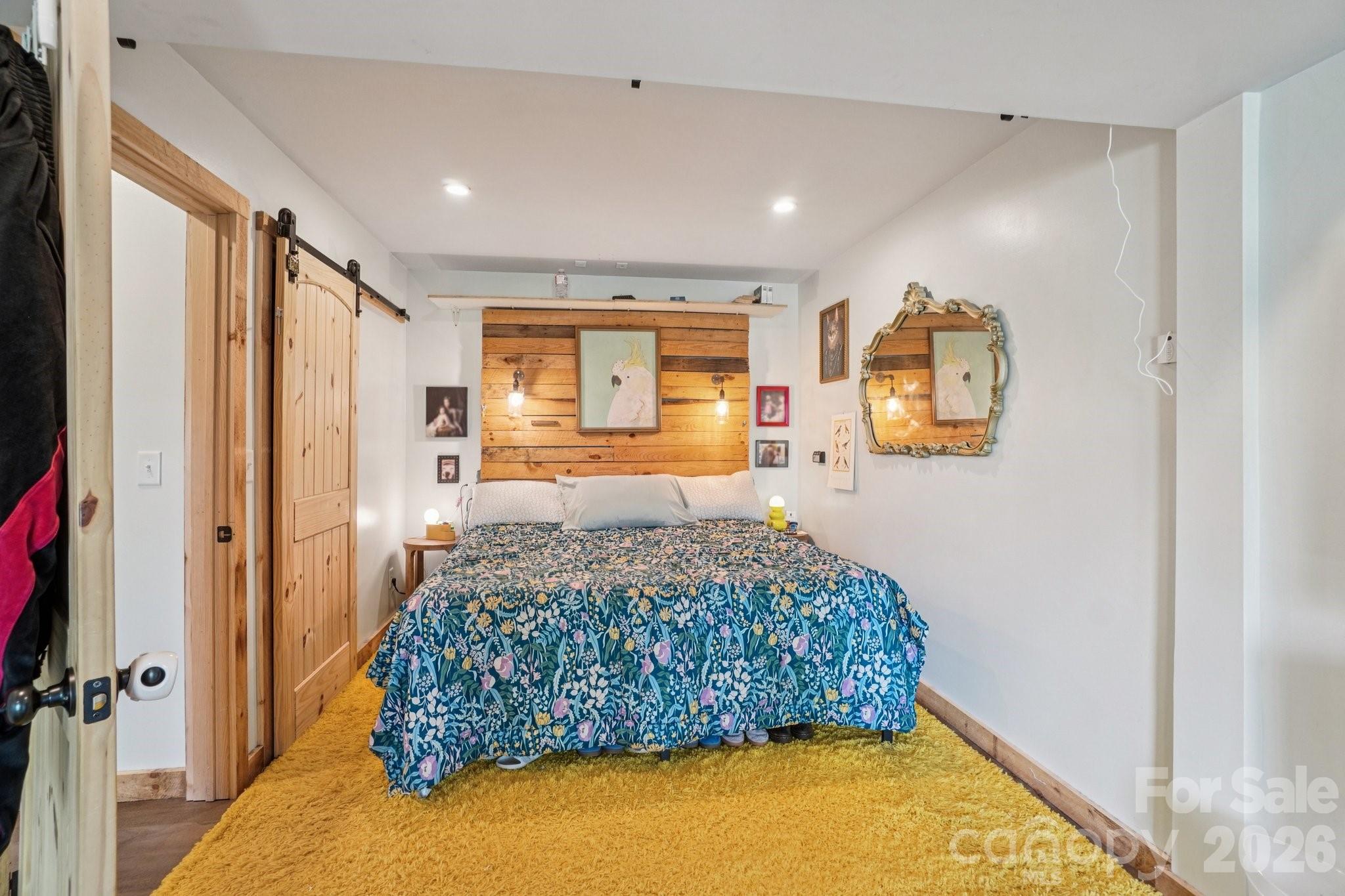 25 Moore Street Property Photo 17