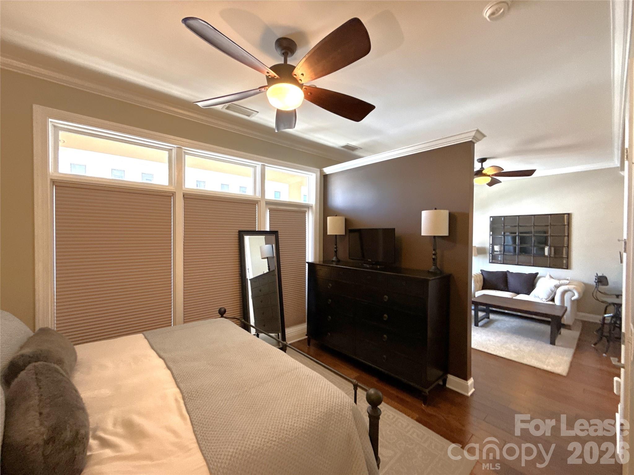 230 S Tryon Street 1002 Property Photo 9