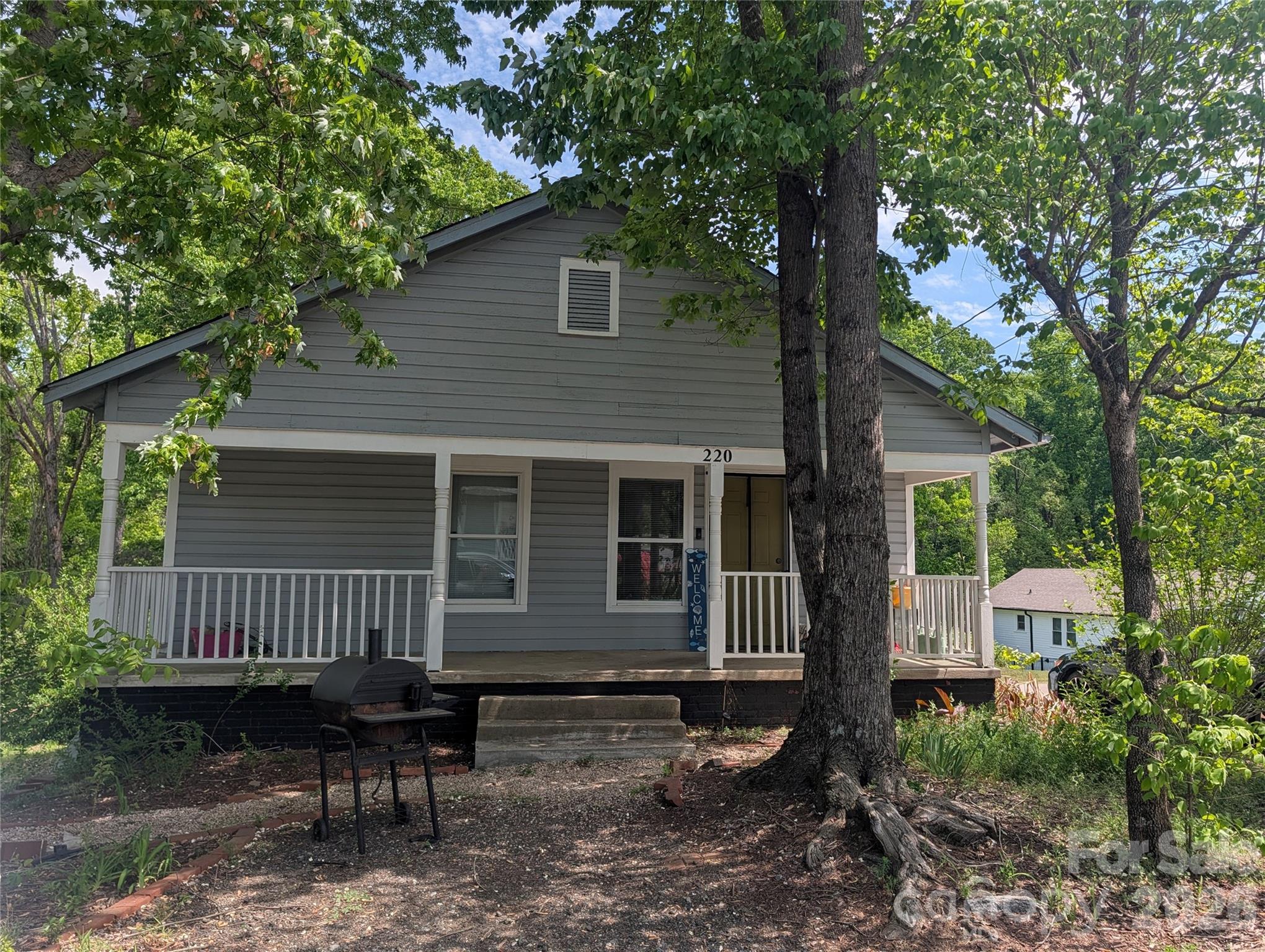 220 Basin Avenue Property Photo 2