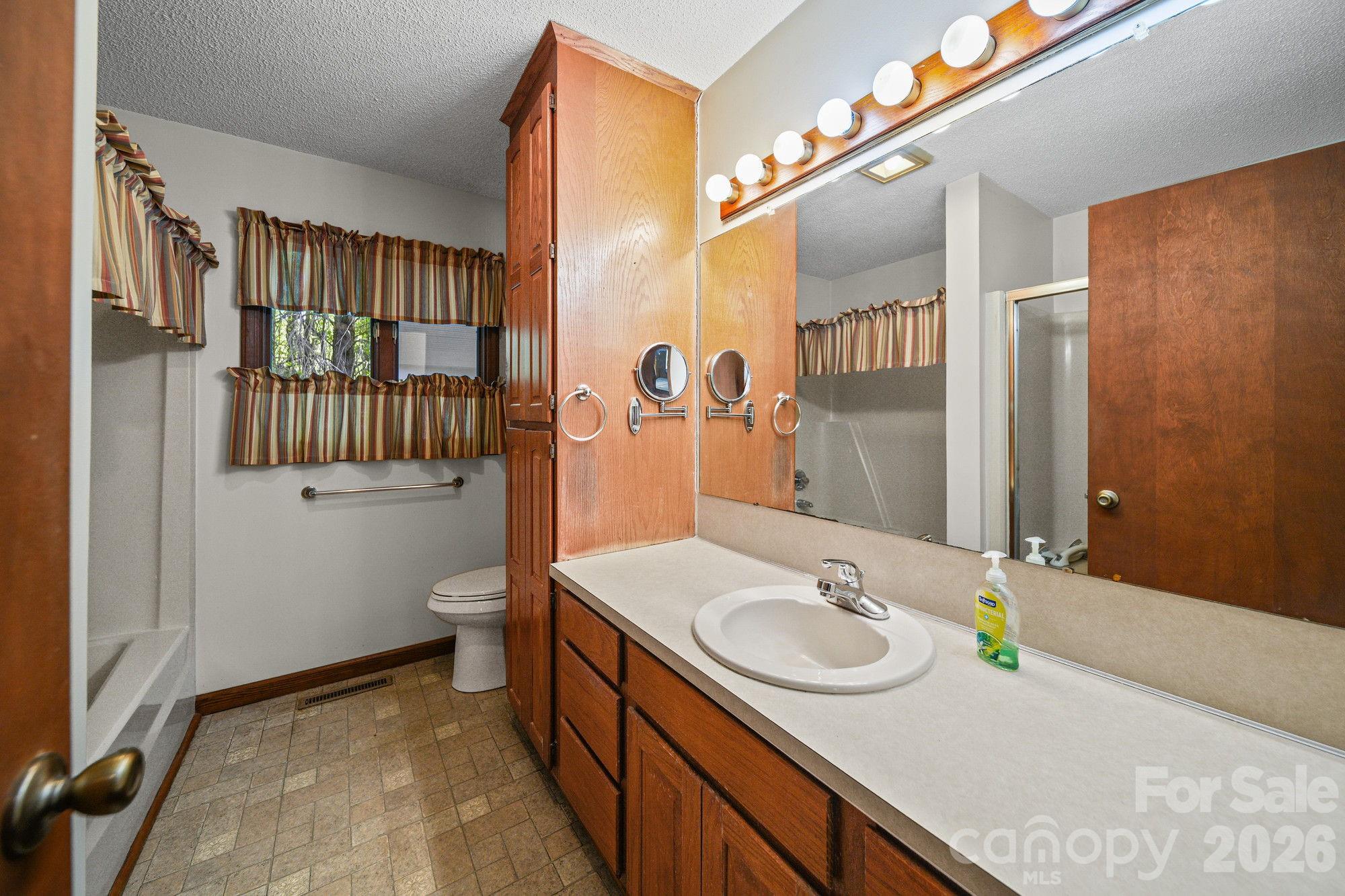 144 Pops Lake Road Property Photo 14