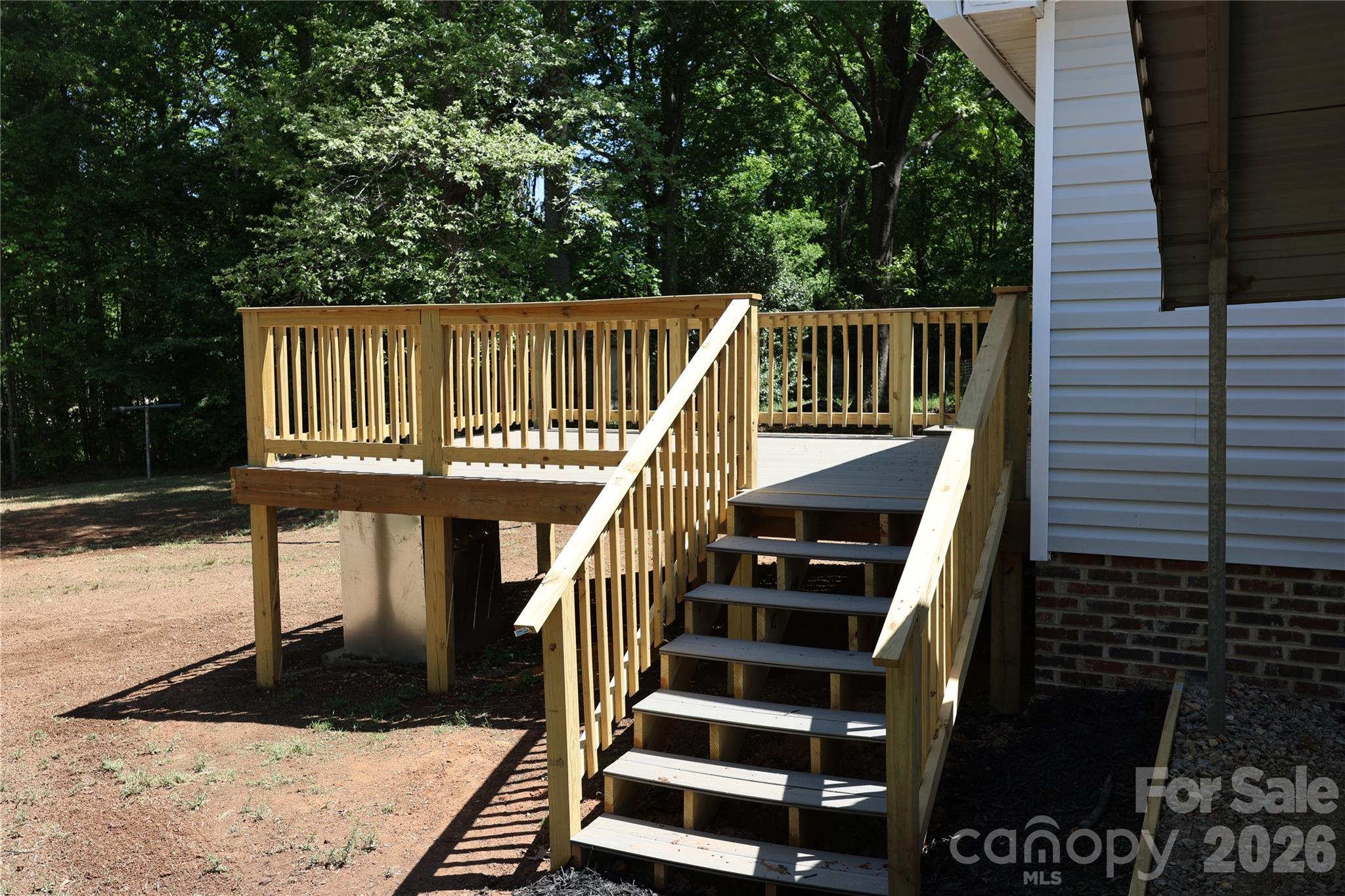 6443 Sherwood Lane Property Photo 7
