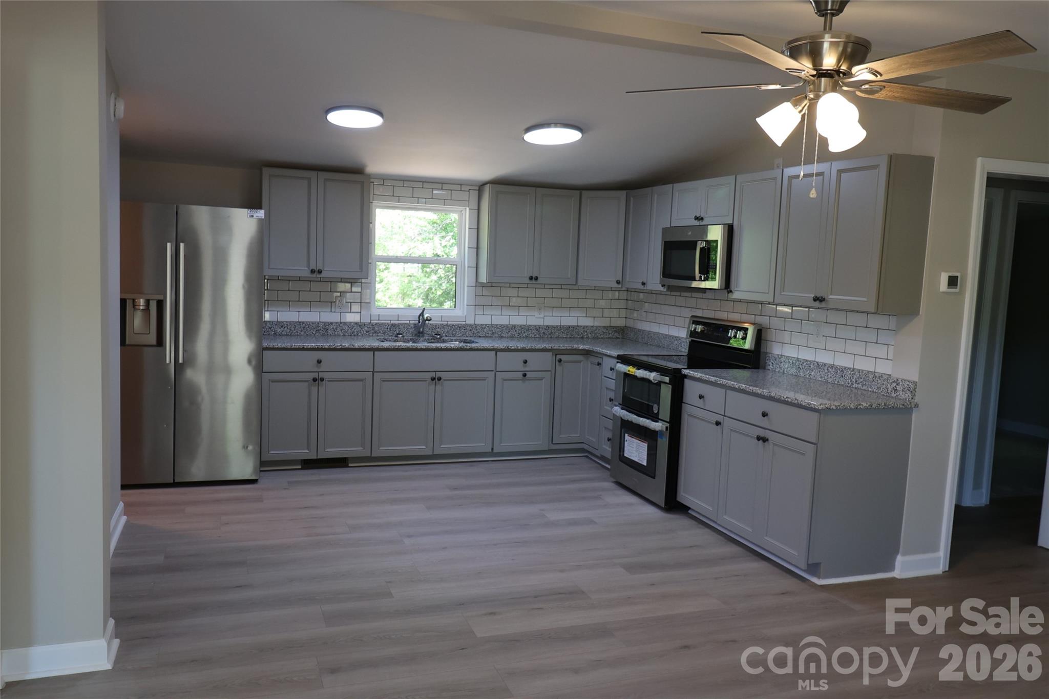 6443 Sherwood Lane Property Photo 13