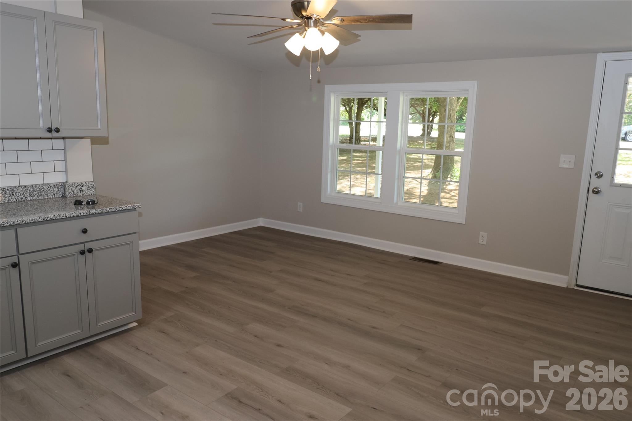 6443 Sherwood Lane Property Photo 15