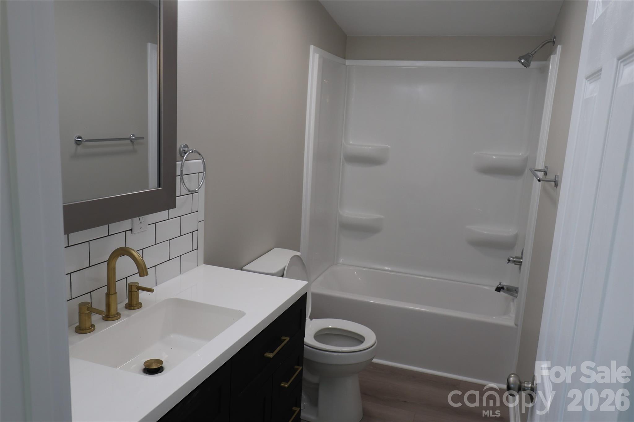 6443 Sherwood Lane Property Photo 18