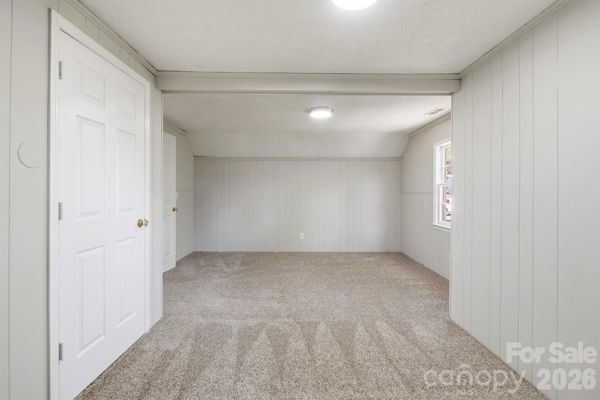 806 S Laurel Street Property Photo 31