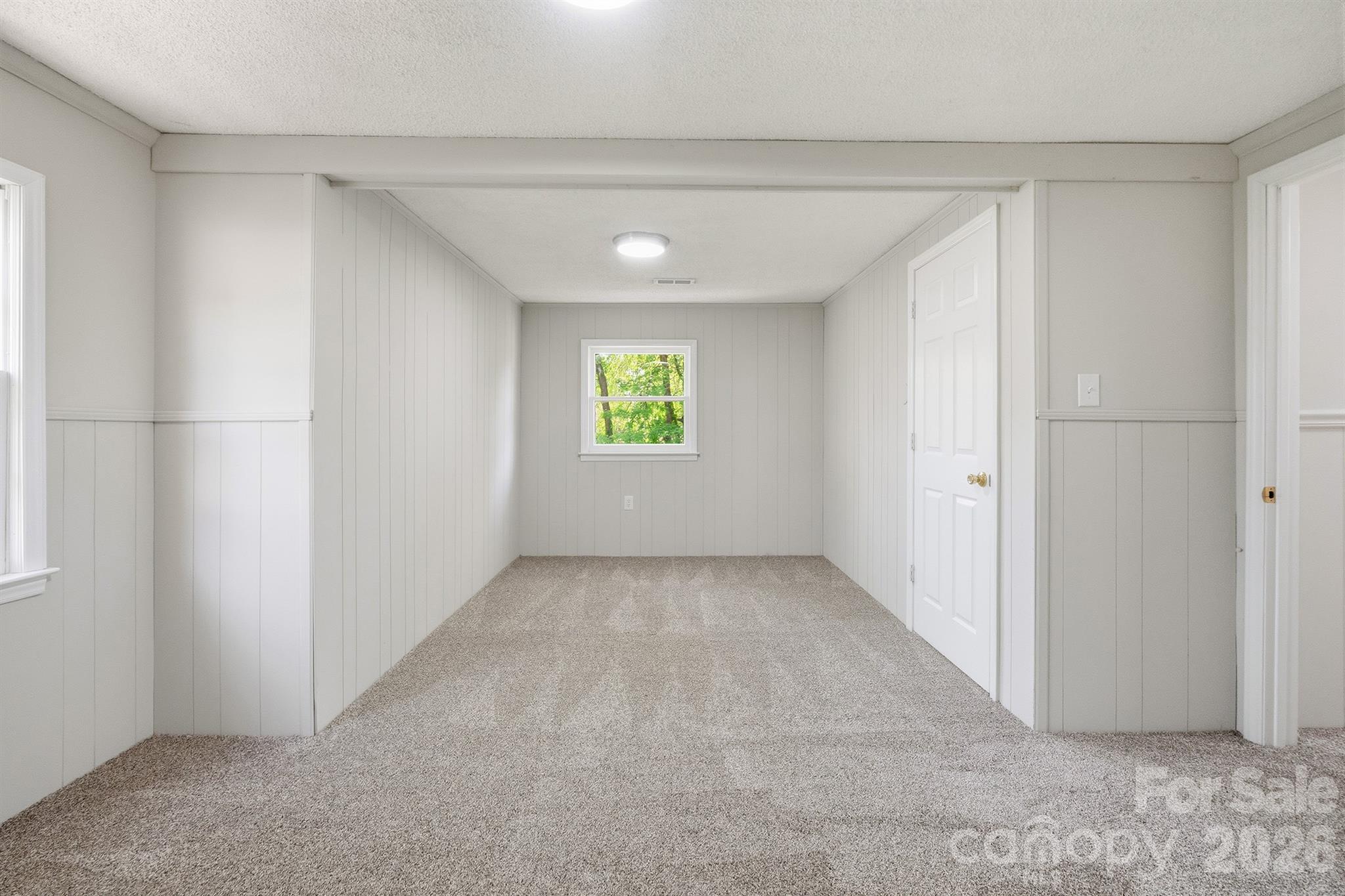 806 S Laurel Street Property Photo 35