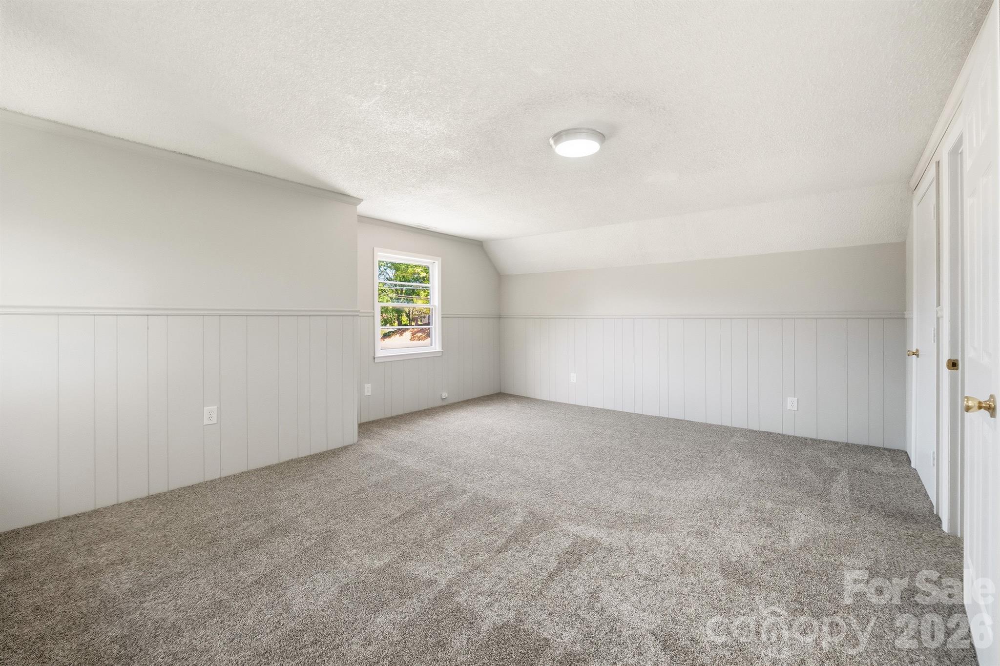 806 S Laurel Street Property Photo 37