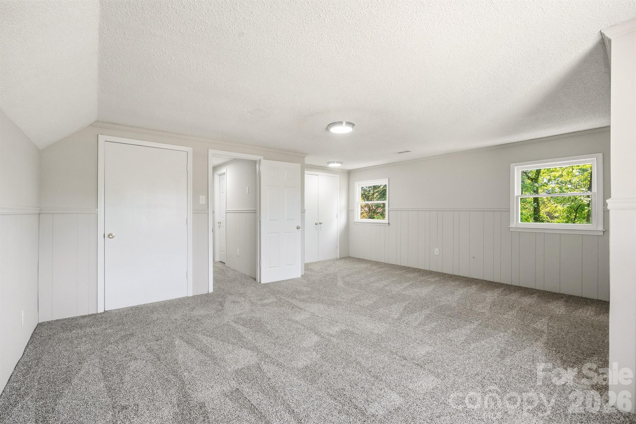 806 S Laurel Street Property Photo 38