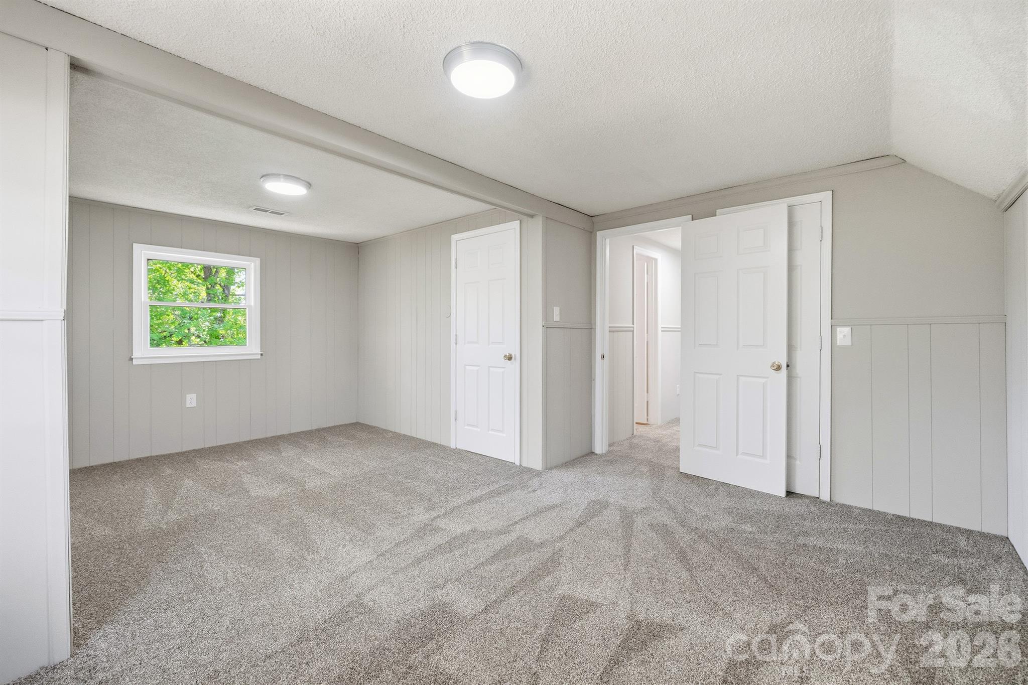 806 S Laurel Street Property Photo 41