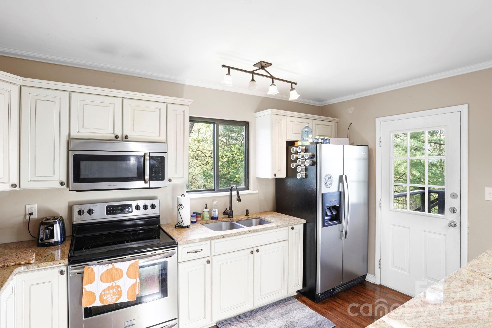 78 Highland Drive Property Photo 17