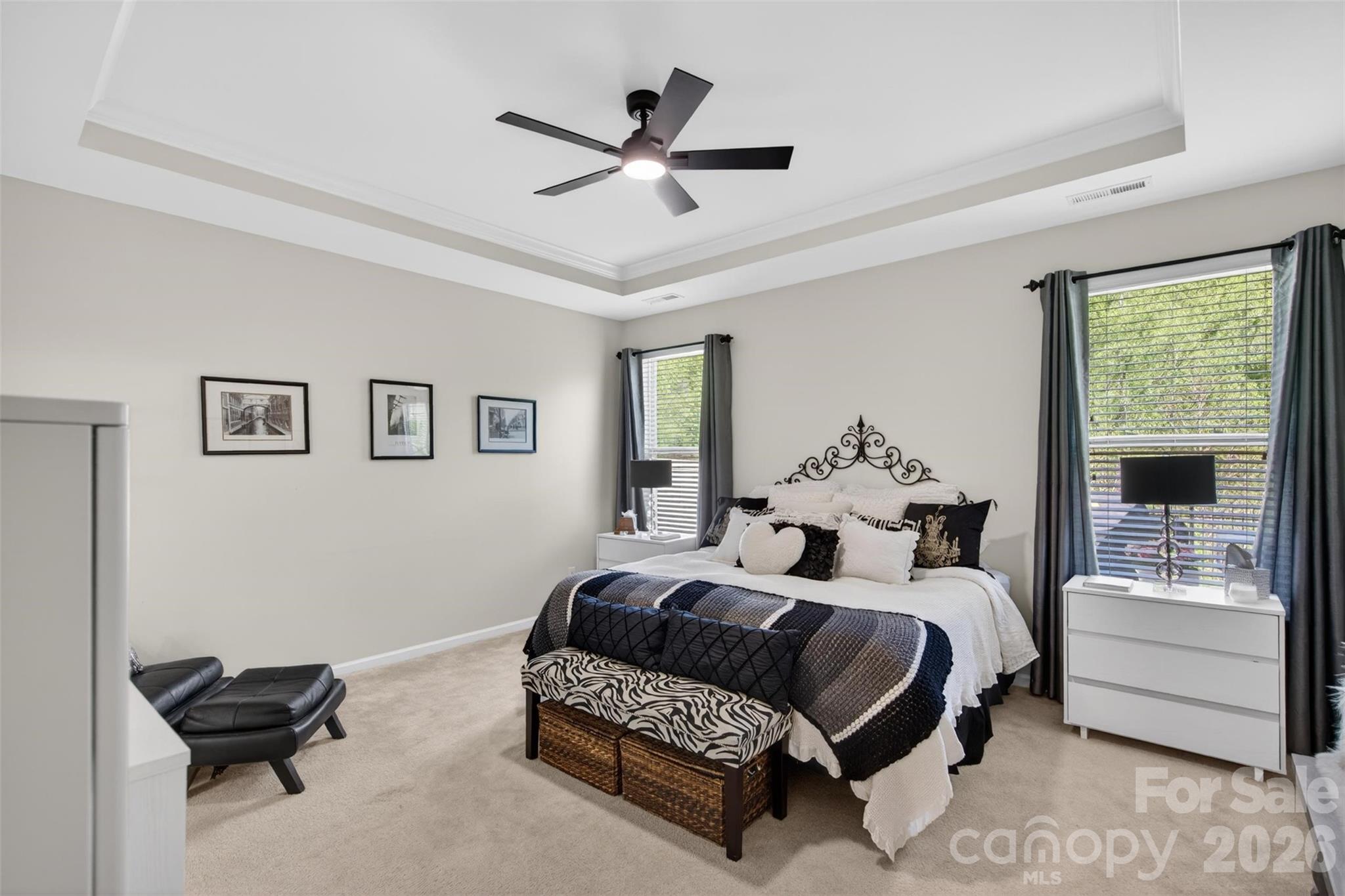 6038 Durango Way Property Photo 10
