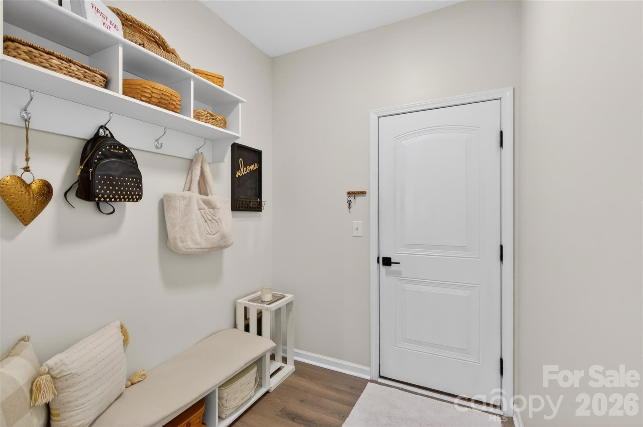 6038 Durango Way Property Photo 14