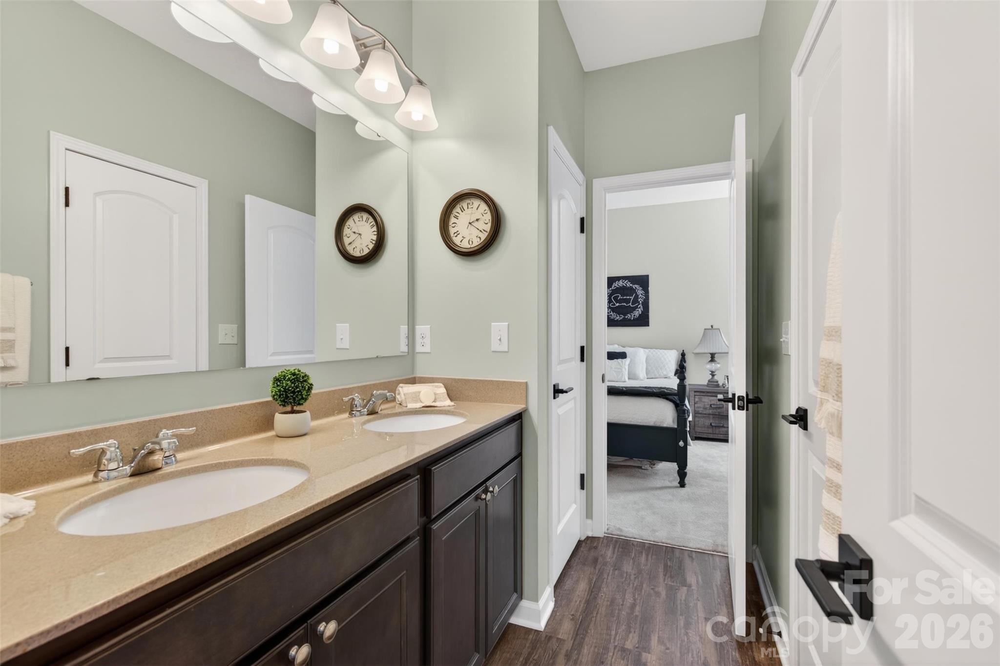 6038 Durango Way Property Photo 15