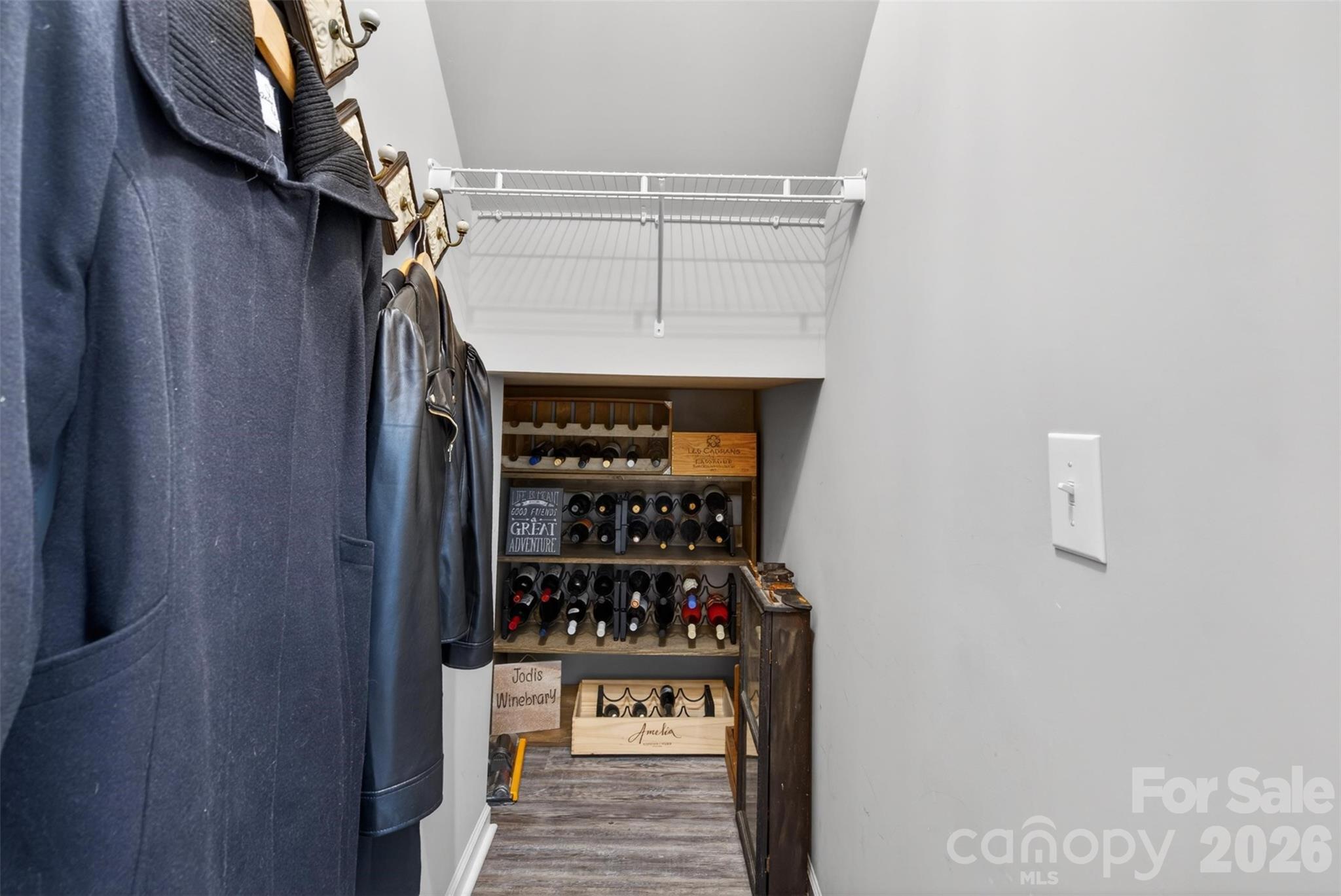 6038 Durango Way Property Photo 16