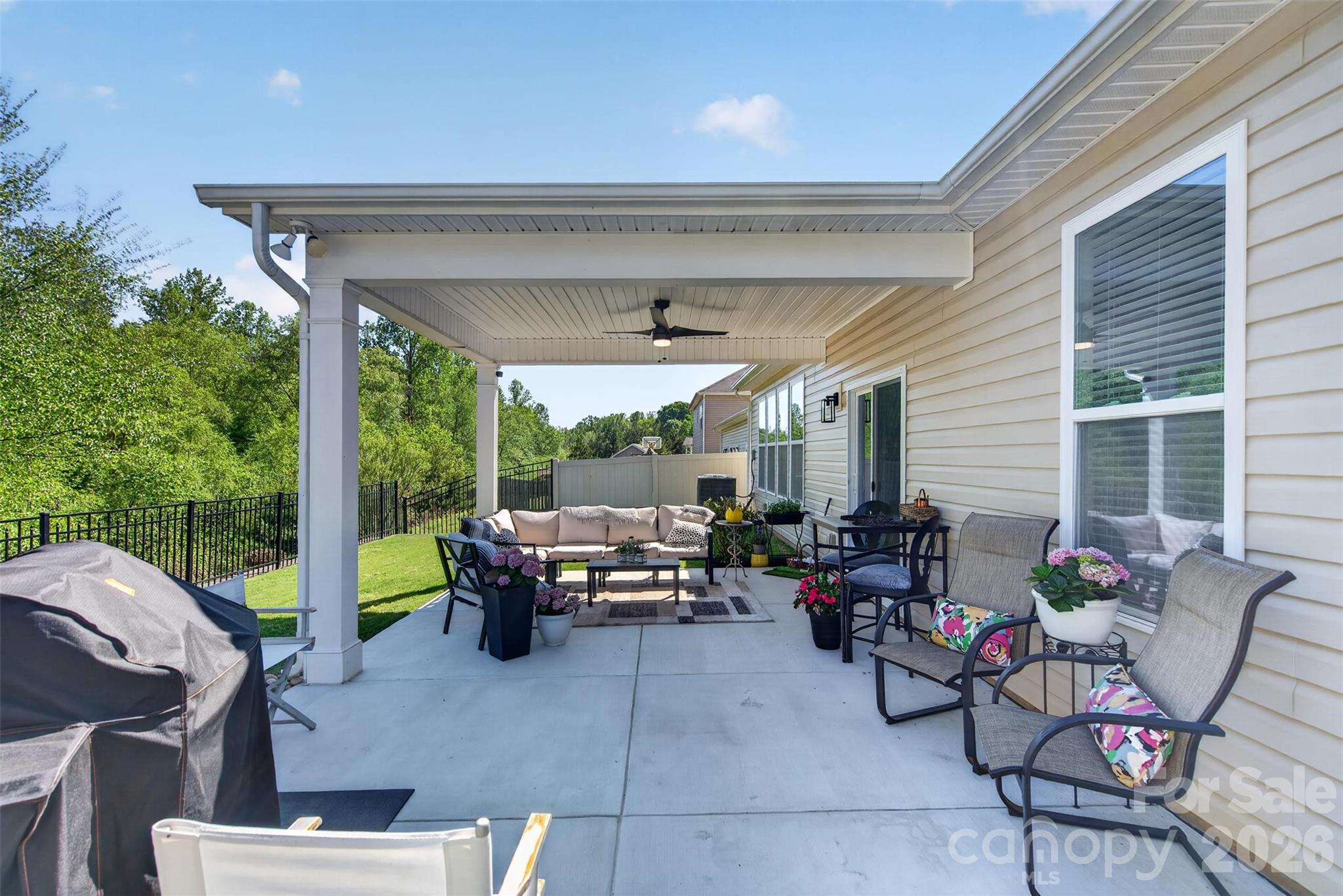 6038 Durango Way Property Photo 19