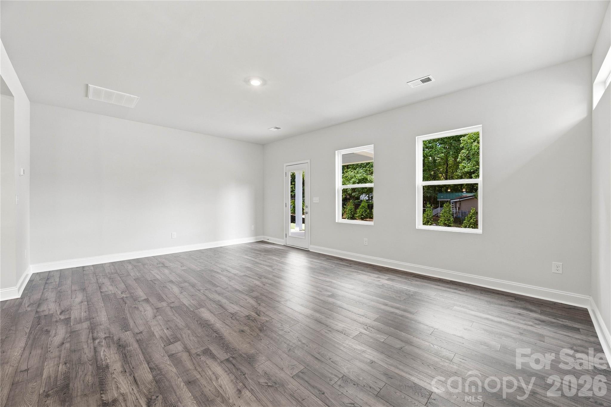 4050 Puddle Pond Road Property Photo 8