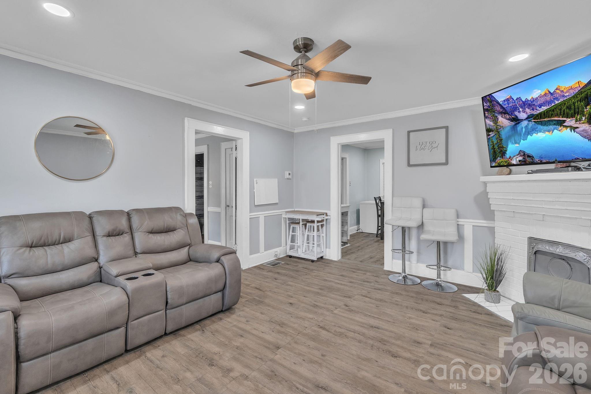 1106 Lane Street Property Photo 7