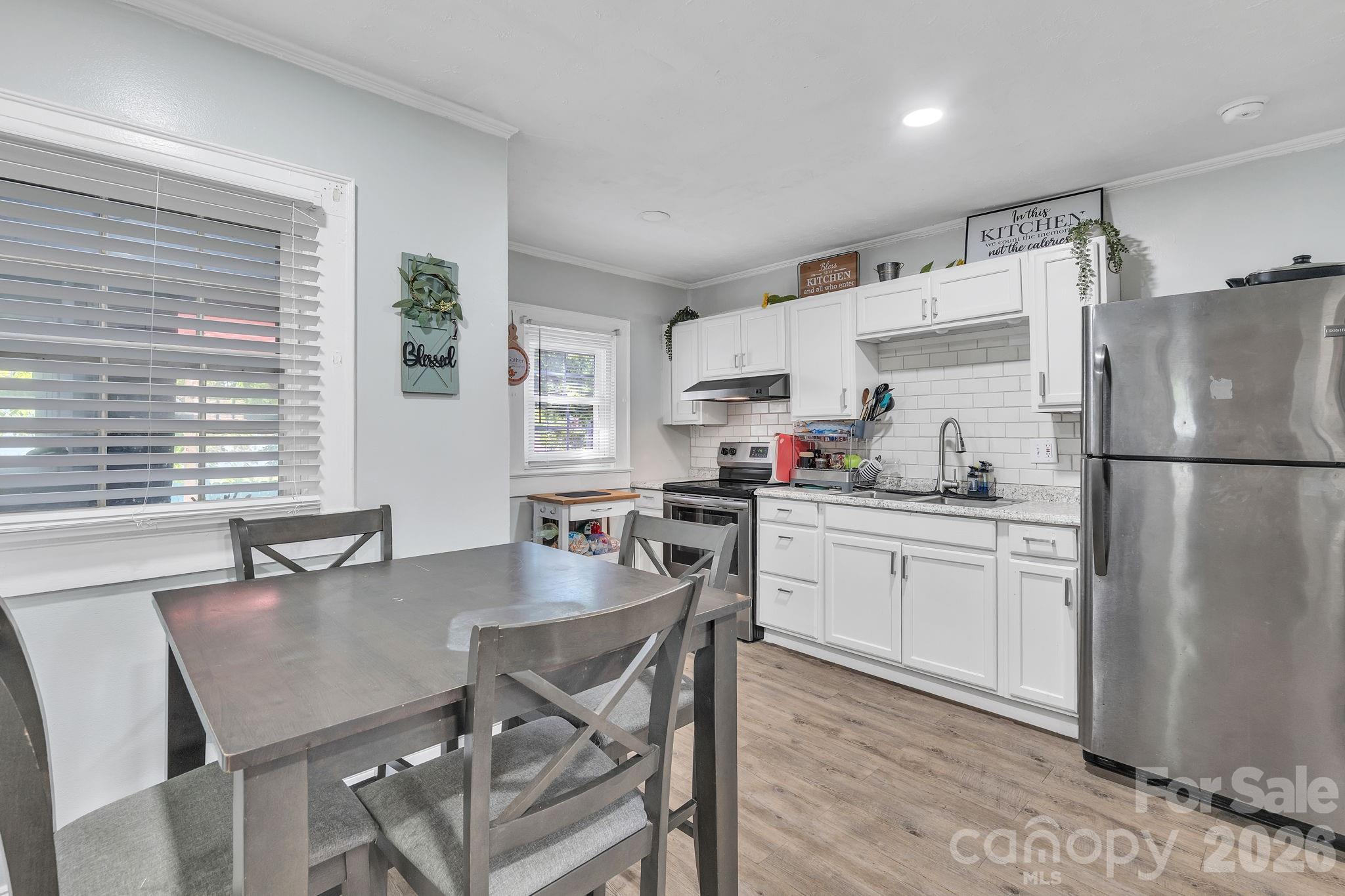 1106 Lane Street Property Photo 9