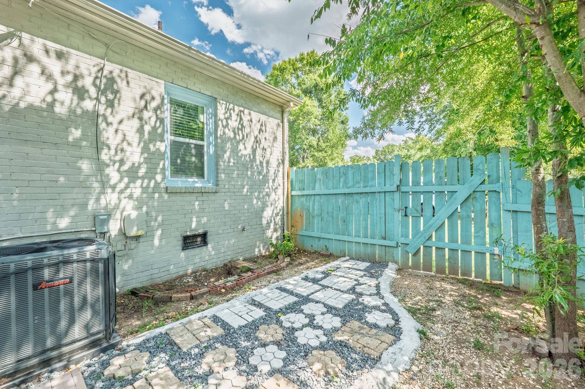 1106 Lane Street Property Photo 23