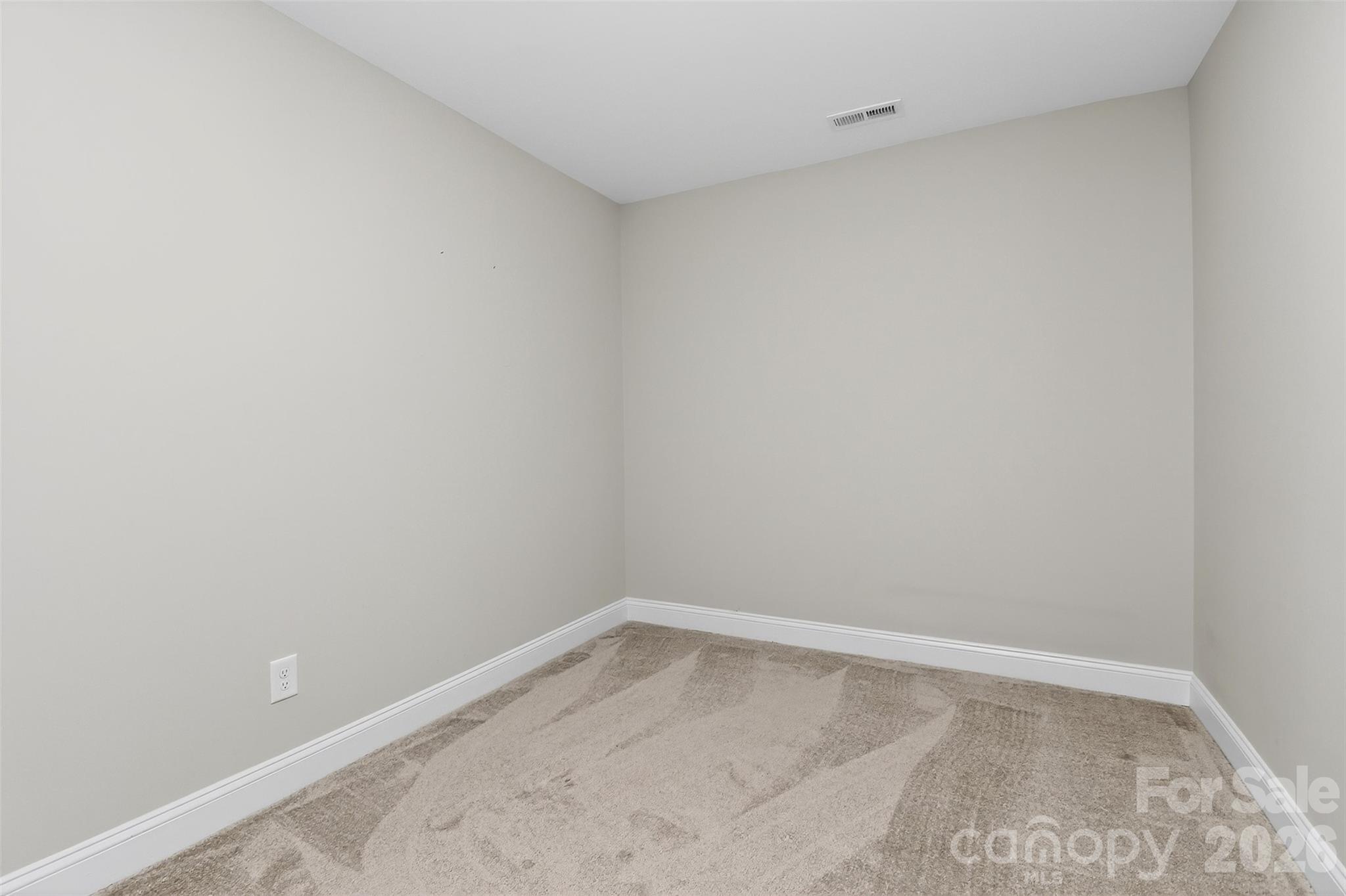 3025 Kinsley Court Property Photo 27