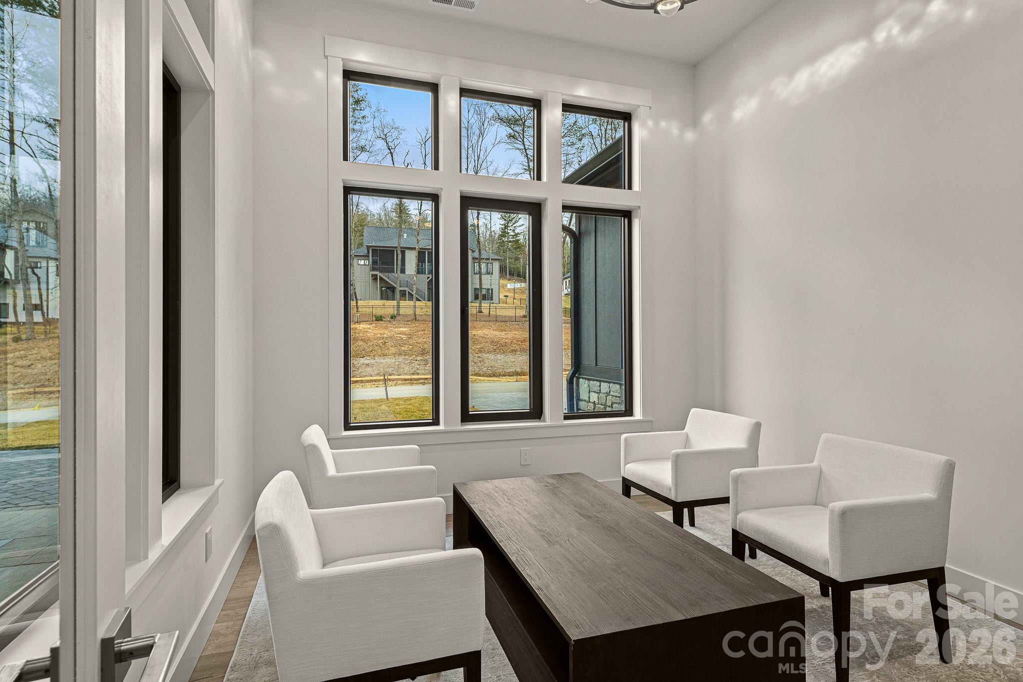 88 Sunridge Avenue 15 Property Photo 16