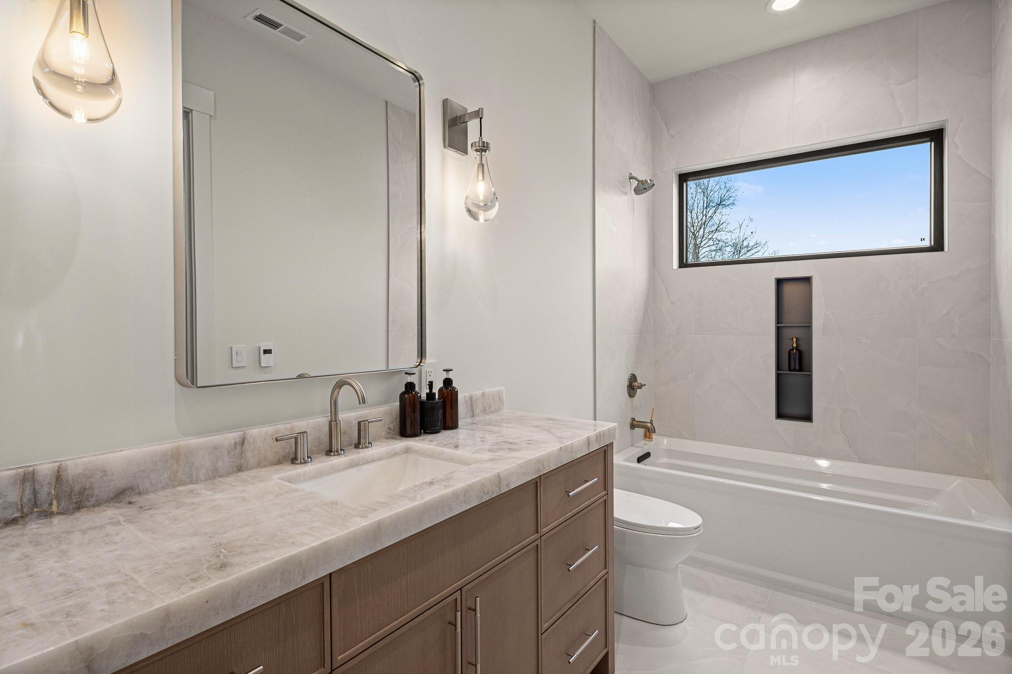 88 Sunridge Avenue 15 Property Photo 24