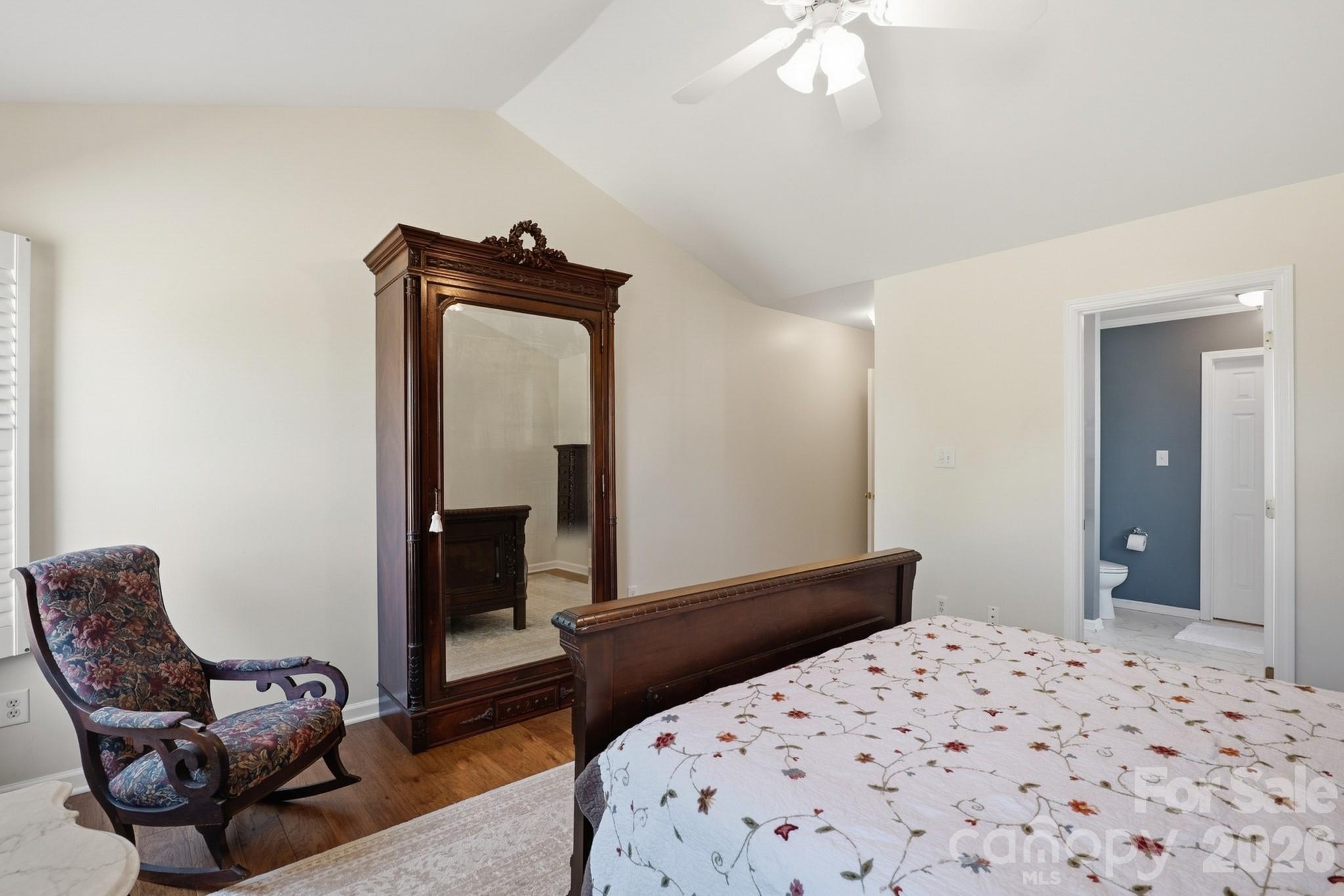 7224 Swans Run Road Property Photo 17