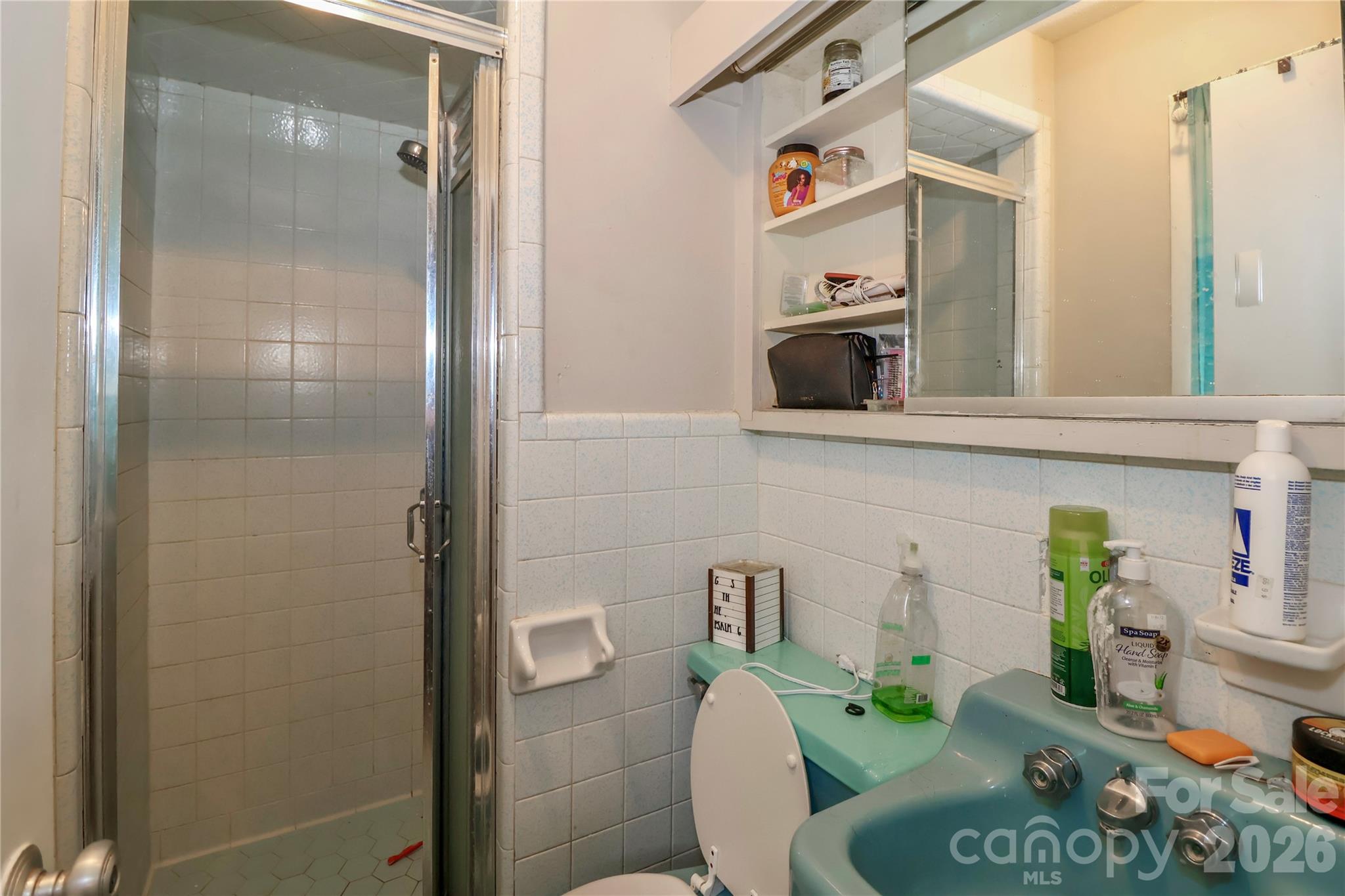 225 Midway Road Property Photo 16