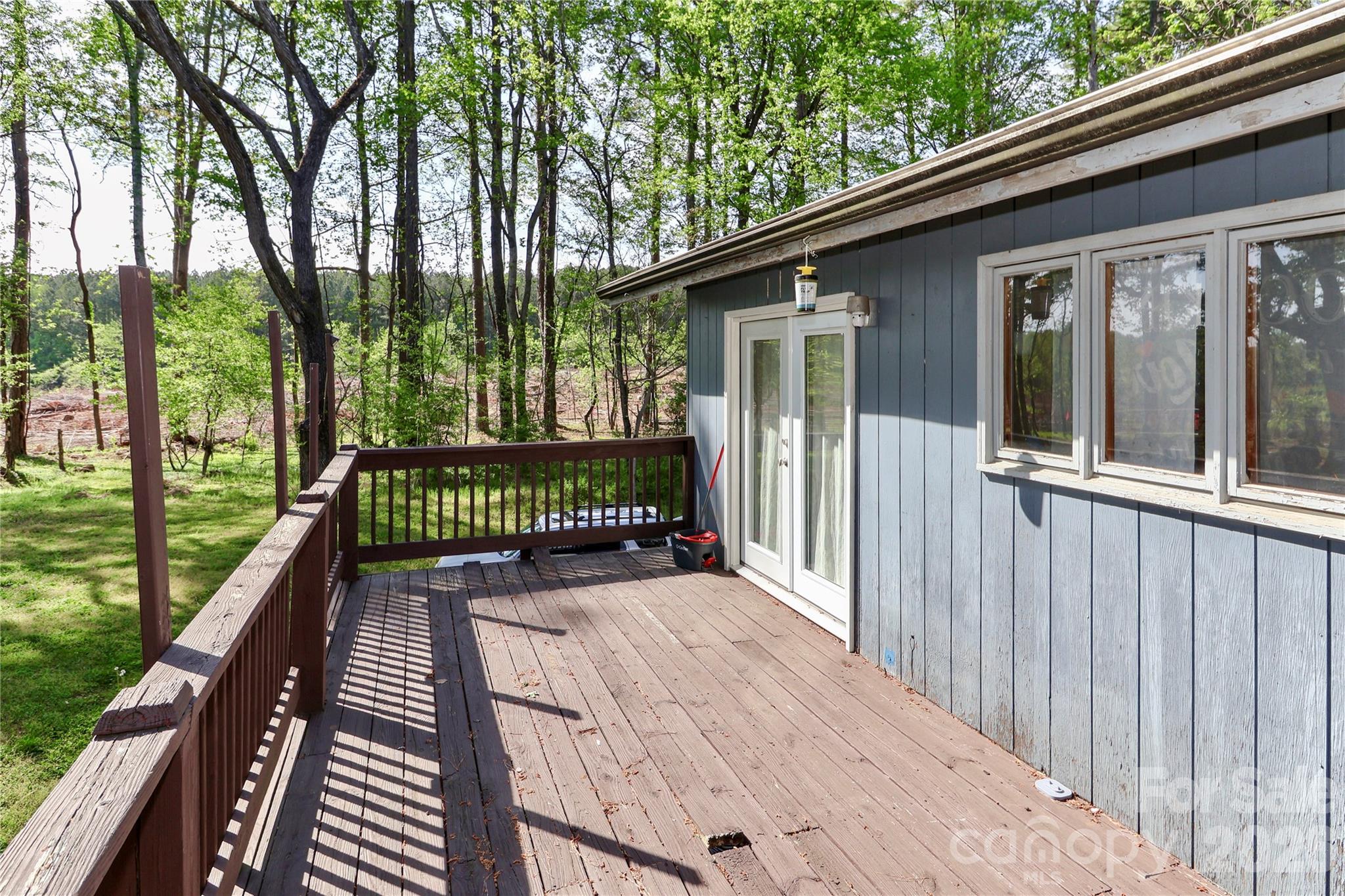 225 Midway Road Property Photo 21