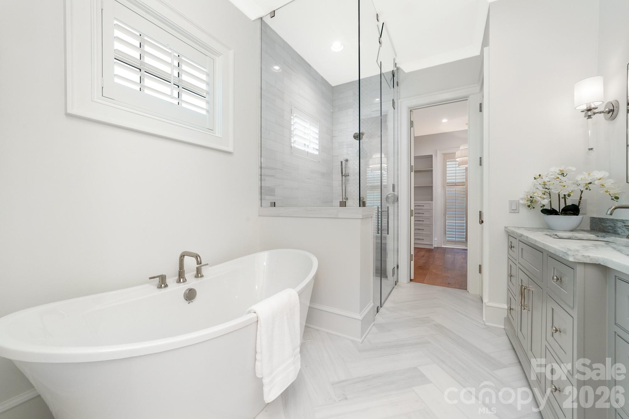 222 Walnut Street Property Photo 17