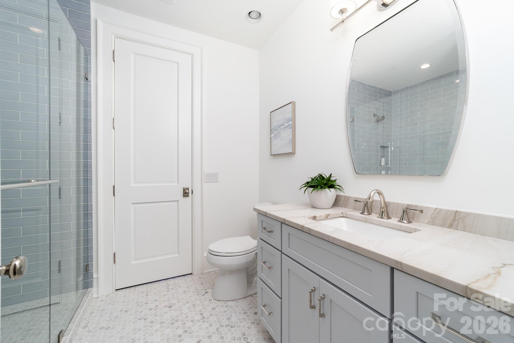 222 Walnut Street Property Photo 22