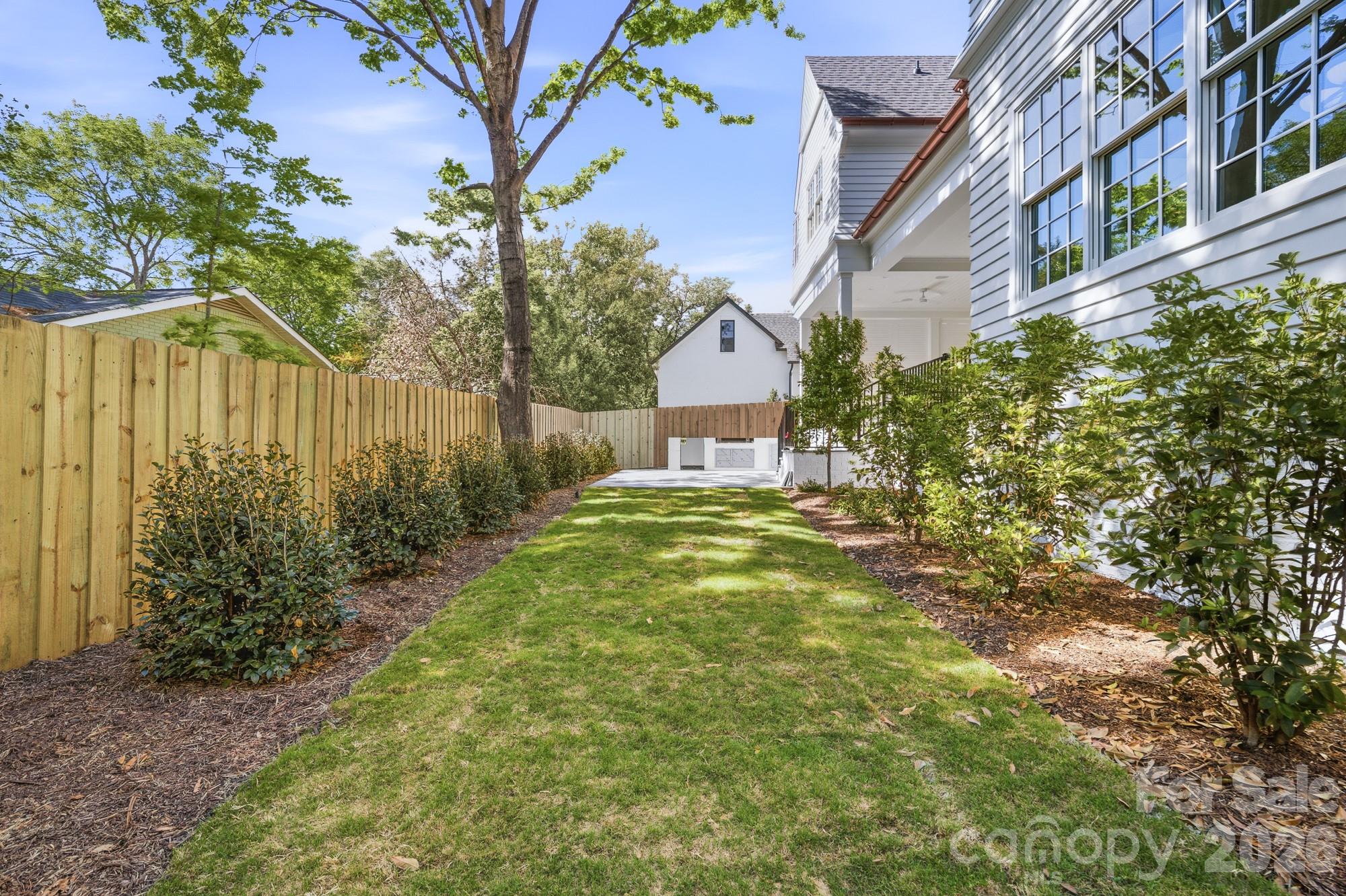 222 Walnut Street Property Photo 31