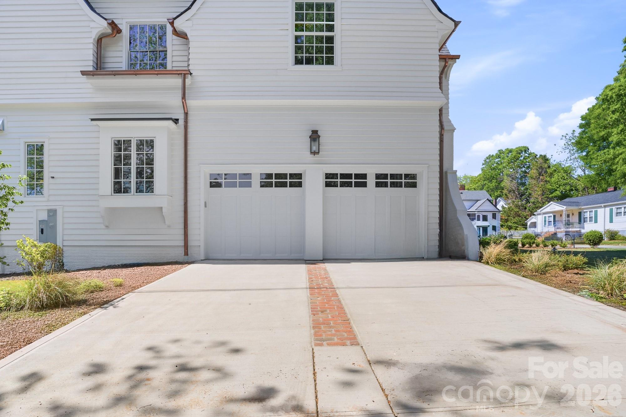 222 Walnut Street Property Photo 32