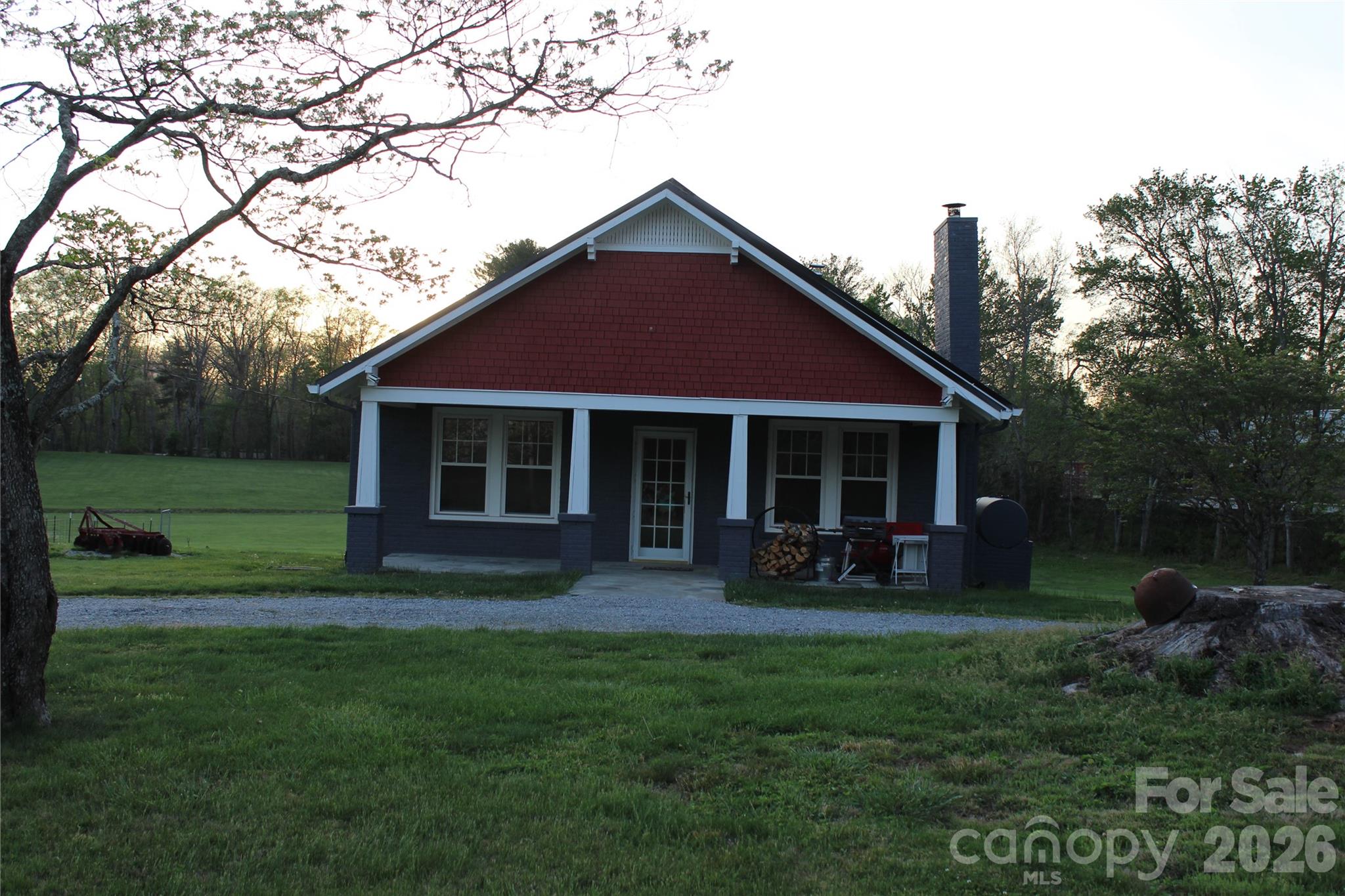 300 Banner Farm Road Property Photo 6